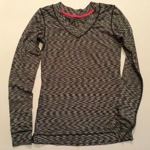 Cuddl Duds  Flex Fit Long Sleeve Active Wear